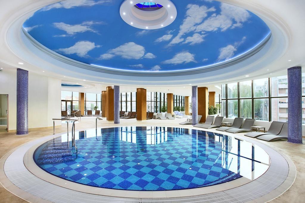 A Hoteli - Hotel Sloboda Šabac エクステリア 写真