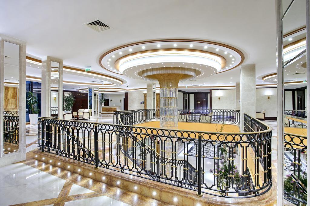 A Hoteli - Hotel Sloboda Šabac エクステリア 写真