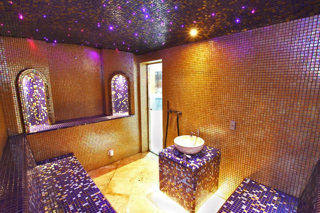 A Hoteli - Hotel Sloboda Šabac エクステリア 写真