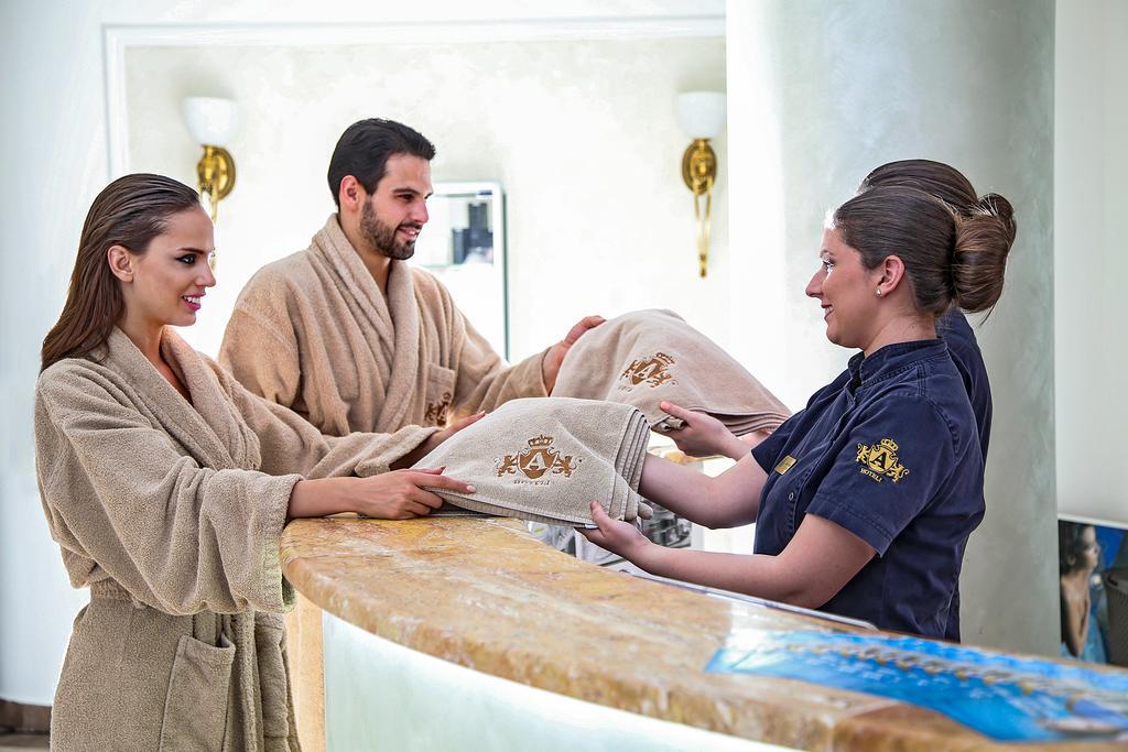 A Hoteli - Hotel Sloboda Šabac エクステリア 写真