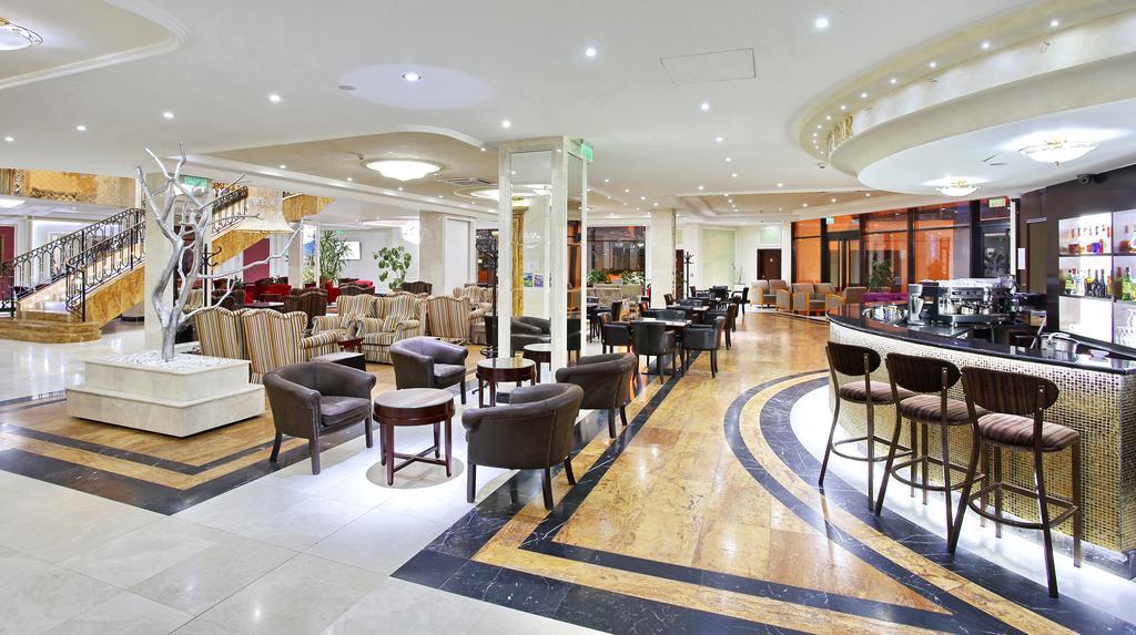 A Hoteli - Hotel Sloboda Šabac エクステリア 写真
