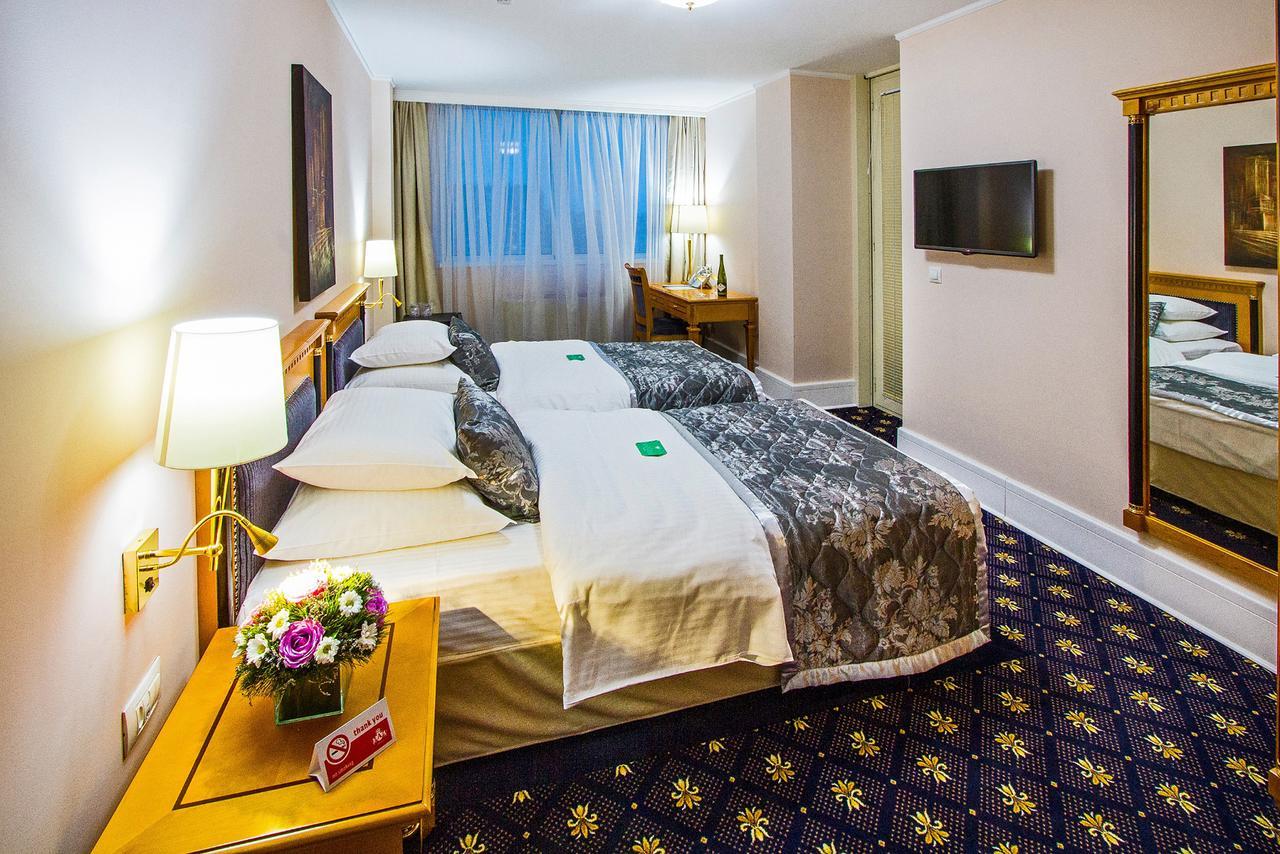 A Hoteli - Hotel Sloboda Šabac 部屋 写真